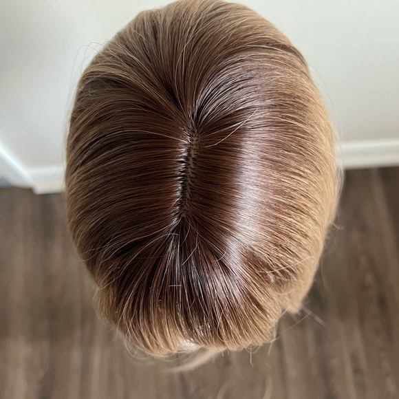 15” Natural Looking Short Straight Synthetic Heat Resistant Fiber Wig - Picture 7 of 11